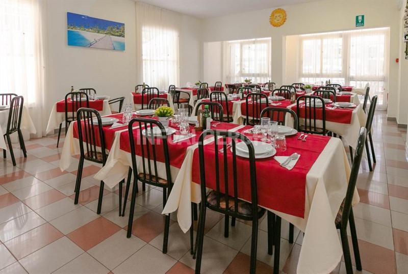 Hotel Oasi Del Mare Rimini Zewnętrze zdjęcie